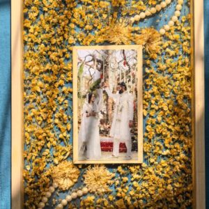 Eternal Bloom – Resin Varmala Preservation Frame