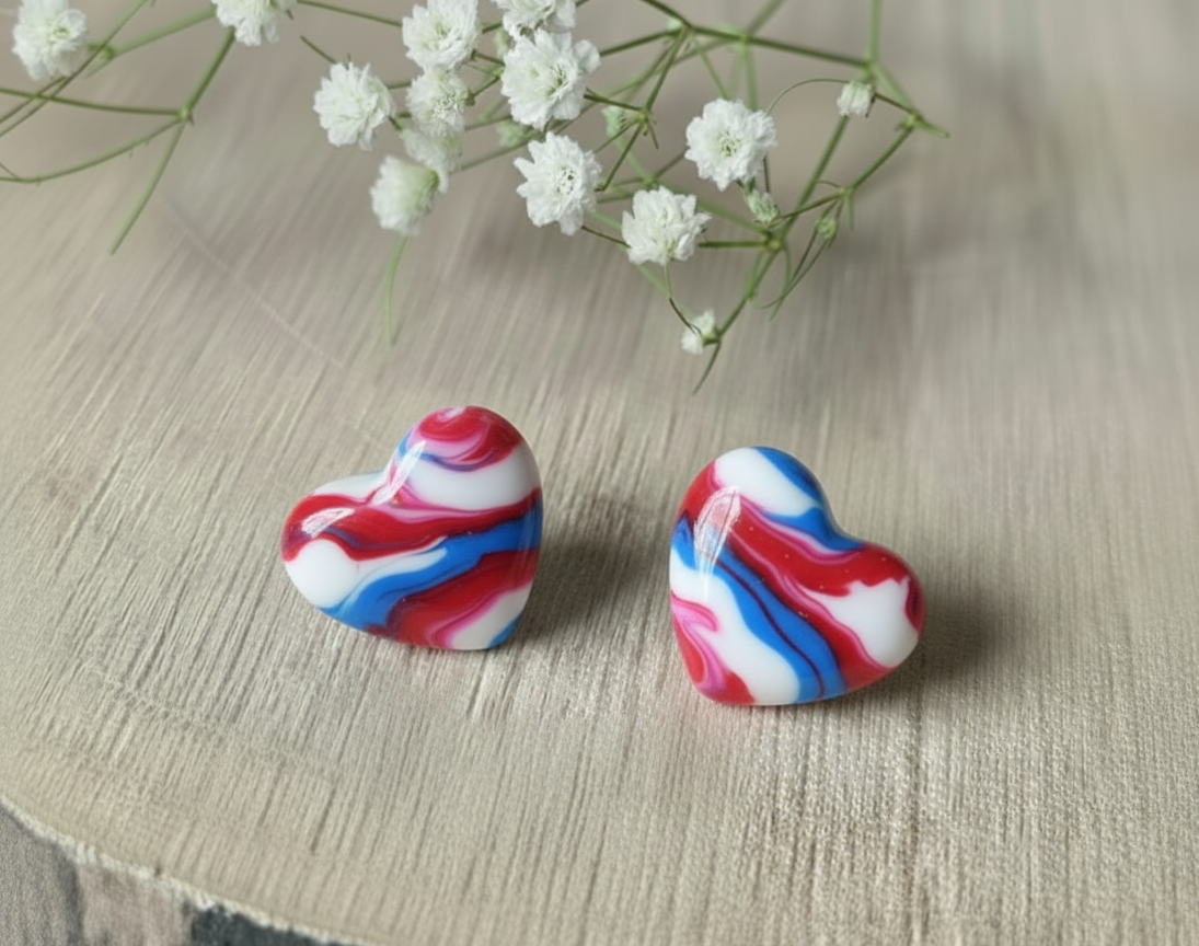 Marble Heart Resin Stud Earrings - Image 4